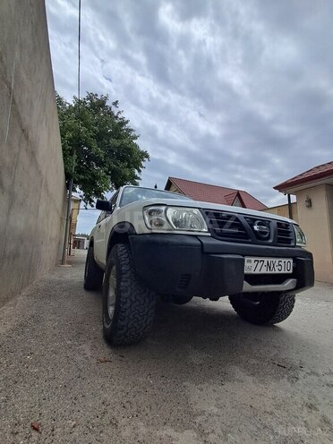 Nissan Patrol 2001, 200,000 km - 4.2 л - Bakı