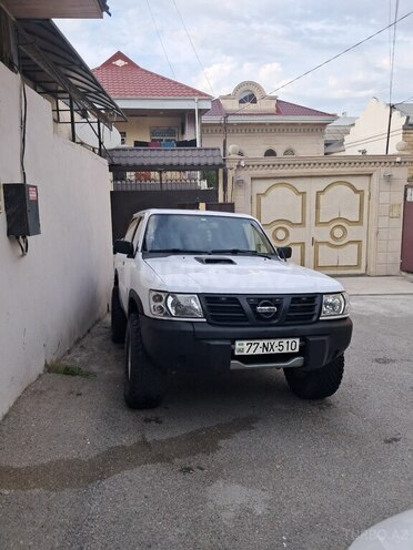 Nissan Patrol 2001, 200,000 km - 4.2 л - Bakı