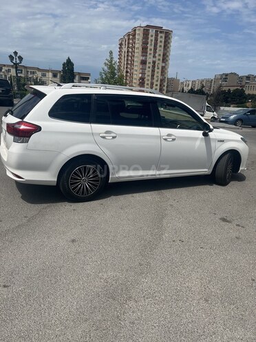Toyota Corolla Fielder 2017, 88,000 km - 1.5 l - Bakı
