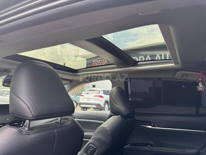 Toyota Camry-4