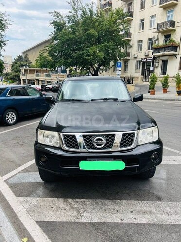 Nissan Patrol 2005, 172,659 km - 4.8 l - Bakı