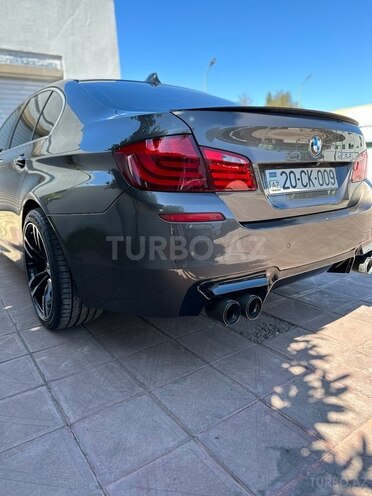 BMW 528-19
