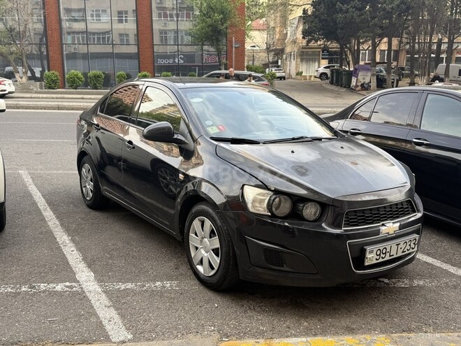 Chevrolet Aveo-1
