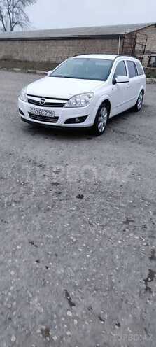 Opel Astra 2009, 240,000 km - 1.3 l - Qusar