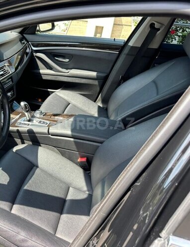 BMW 520 2013, 237,000 km - 2.0 l - Bakı