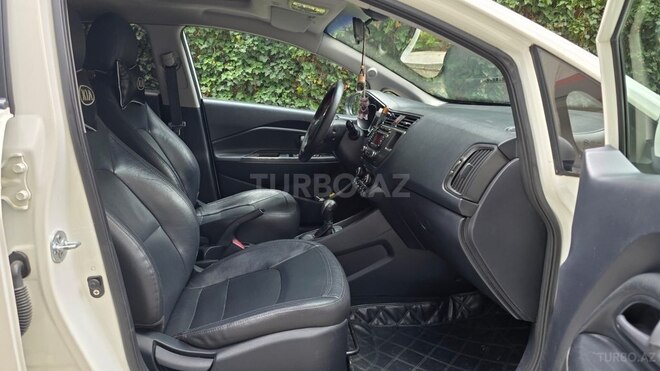 Kia Rio 2012, 133,000 km - 1.4 l - Bakı