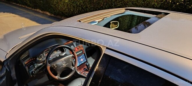 Mercedes E 240 2000, 321,000 km - 2.6 l - Bakı