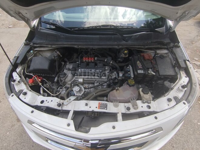 Chevrolet Cobalt-6