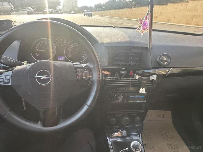 Opel Astra 2009, 335,000 km - 1.3 l - Bakı