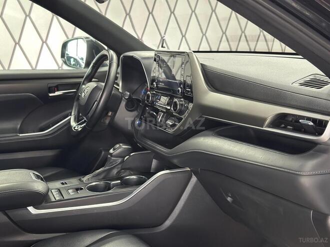 Toyota Highlander-8