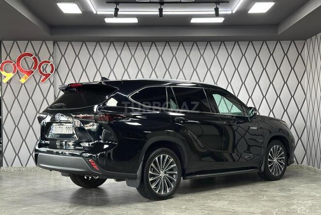 Toyota Highlander-5