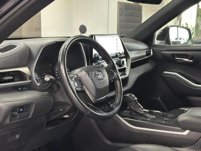 Toyota Highlander-9