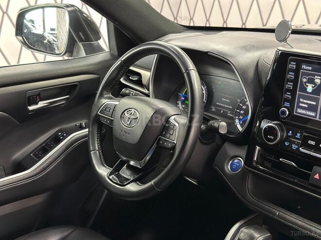 Toyota Highlander-11