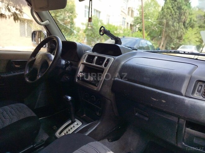 Mitsubishi Pajero io 2001, 321,585 km - 2.0 l - Bakı