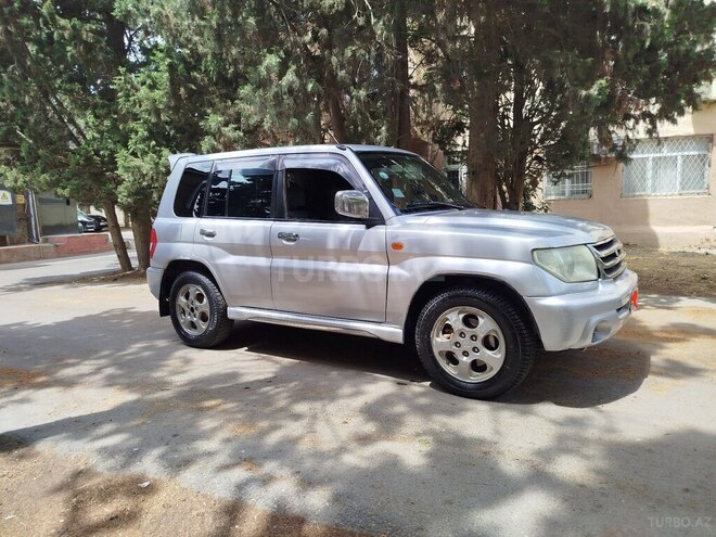 Mitsubishi Pajero io 2001, 321,585 km - 2.0 l - Bakı
