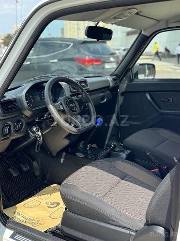 LADA (VAZ) Niva 2025, 2,400 km - 1.7 l - Bakı