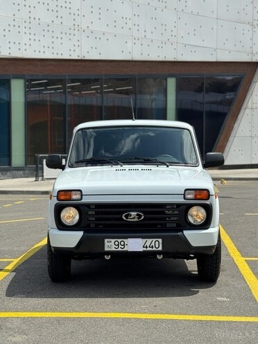 LADA (VAZ) Niva 2025, 2,400 km - 1.7 l - Bakı