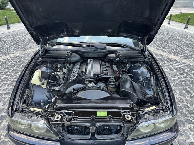 BMW 530 2001, 187,000 km - 3.0 l - Bakı