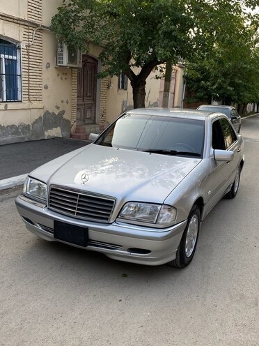 Mercedes C 240 1998, 232,000 km - 2.4 l - Gəncə