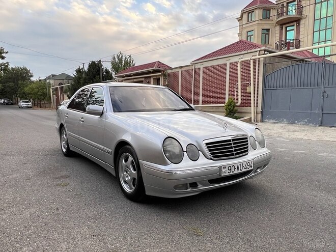 Mercedes E 220 d 2001, 416,776 km - 2.2 л - Bakı