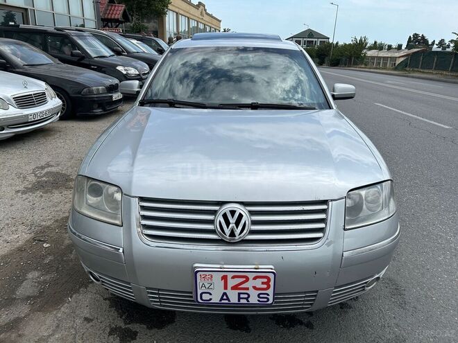 Volkswagen Passat 2002, 285,000 km - 2.0 л - Bakı