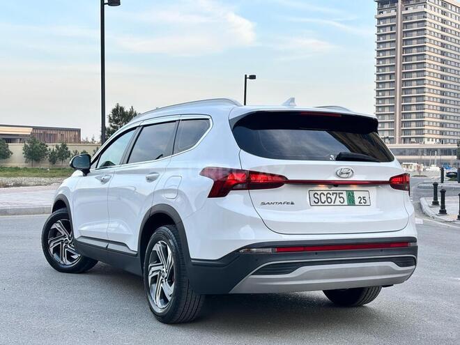 Hyundai Santa Fe-3