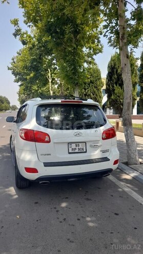 Hyundai Santa Fe-3