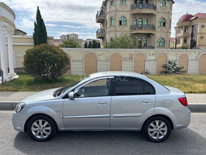 Kia Rio 2010, 244,000 km - 1.5 л - Bakı