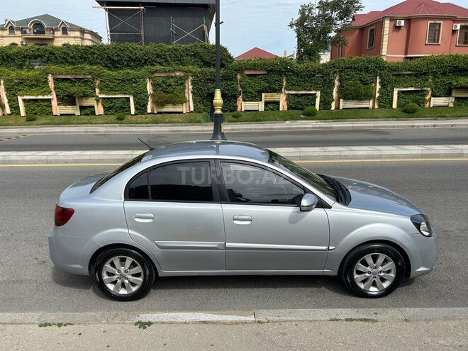 Kia Rio 2010, 244,000 km - 1.5 л - Bakı