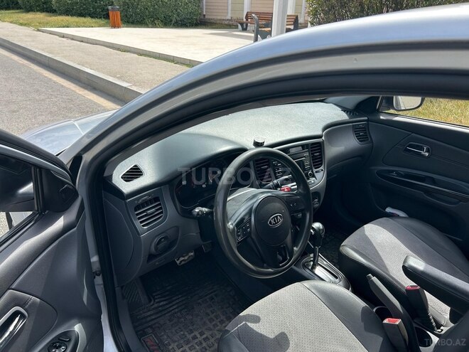 Kia Rio 2010, 244,000 km - 1.5 л - Bakı