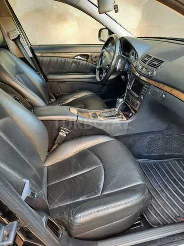 Mercedes E 350 2008, 239,000 km - 3.5 l - Bakı