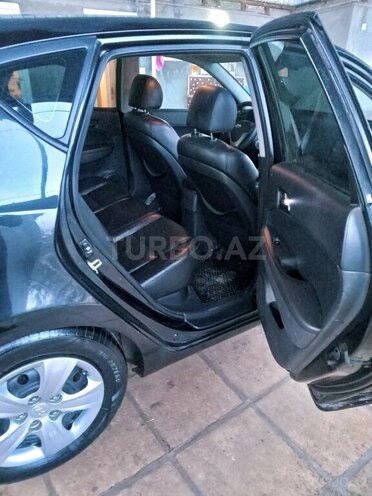 Hyundai i30-9