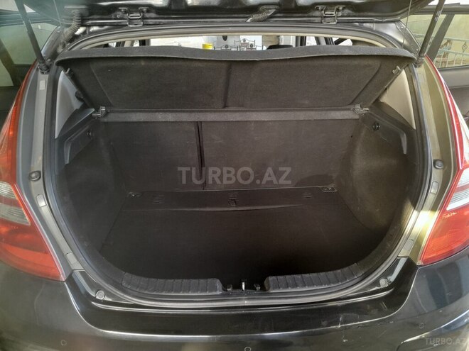 Hyundai i30-12