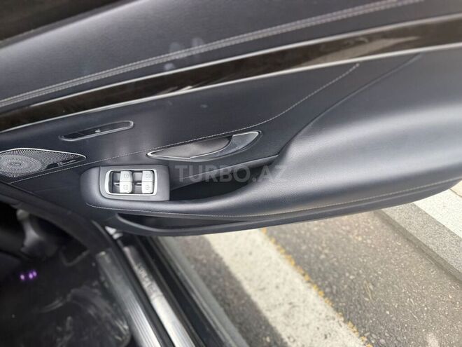Mercedes S 320-10