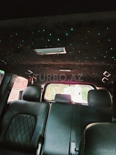 Toyota Land Cruiser-9