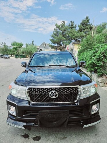 Toyota Land Cruiser-1