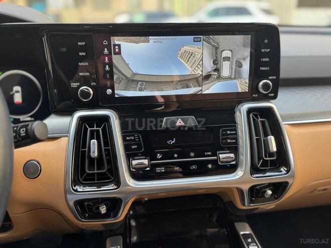 Kia Sorento-13