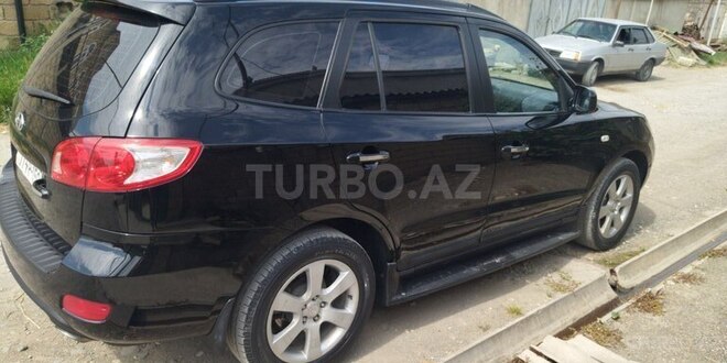 Hyundai Santa Fe 2008, 187,254 km - 2.0 l - Quba