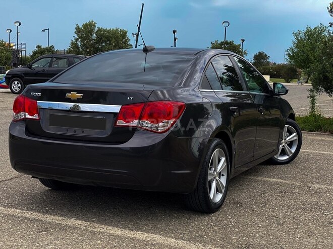 Chevrolet Cruze-3
