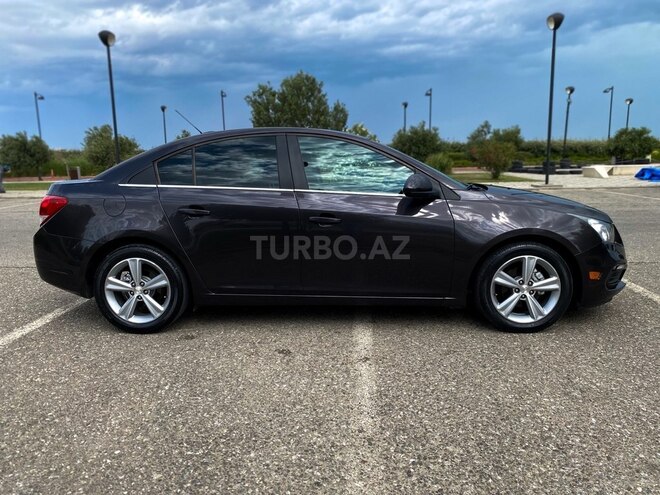 Chevrolet Cruze-8