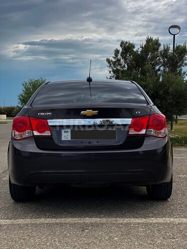 Chevrolet Cruze-4