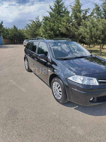 Renault Megane-2