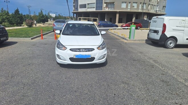 Hyundai Accent 2013, 156,000 km - 1.4 l - Sumqayıt