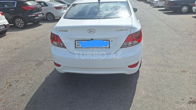 Hyundai Accent 2013, 156,000 km - 1.4 l - Sumqayıt