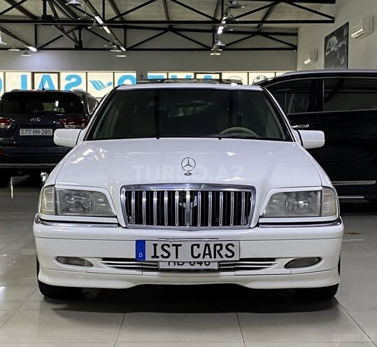 Mercedes C 230-1