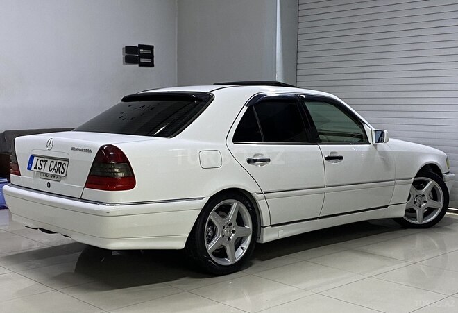Mercedes C 230-13