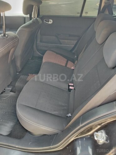Renault Megane-18
