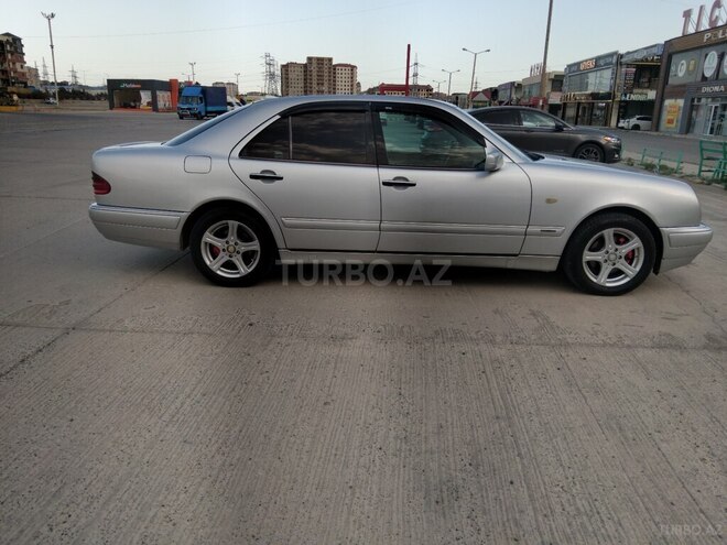 Mercedes E 240 1999, 450,000 km - 2.4 л - Bakı