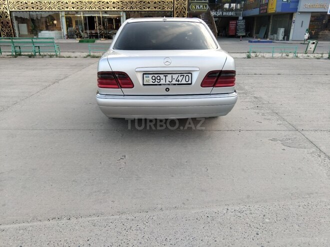 Mercedes E 240 1999, 450,000 km - 2.4 л - Bakı