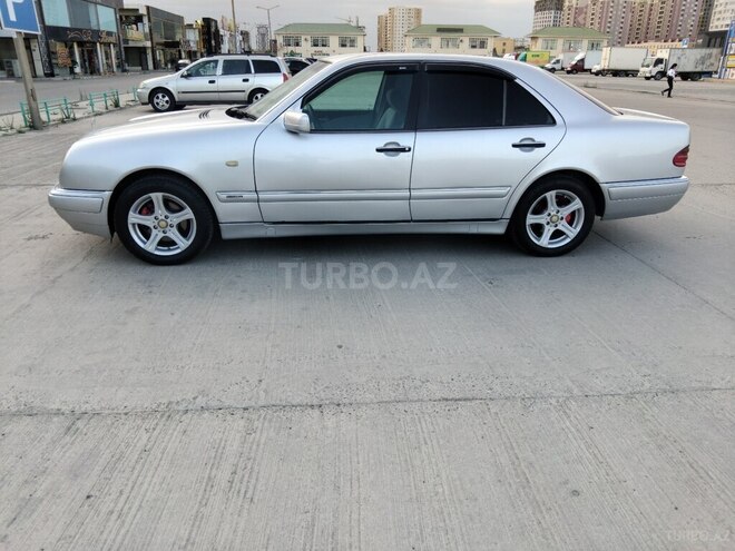 Mercedes E 240 1999, 450,000 km - 2.4 л - Bakı